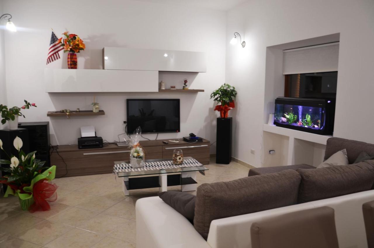 Morolo La Tana Delle Lepri Bed & Breakfast エクステリア 写真