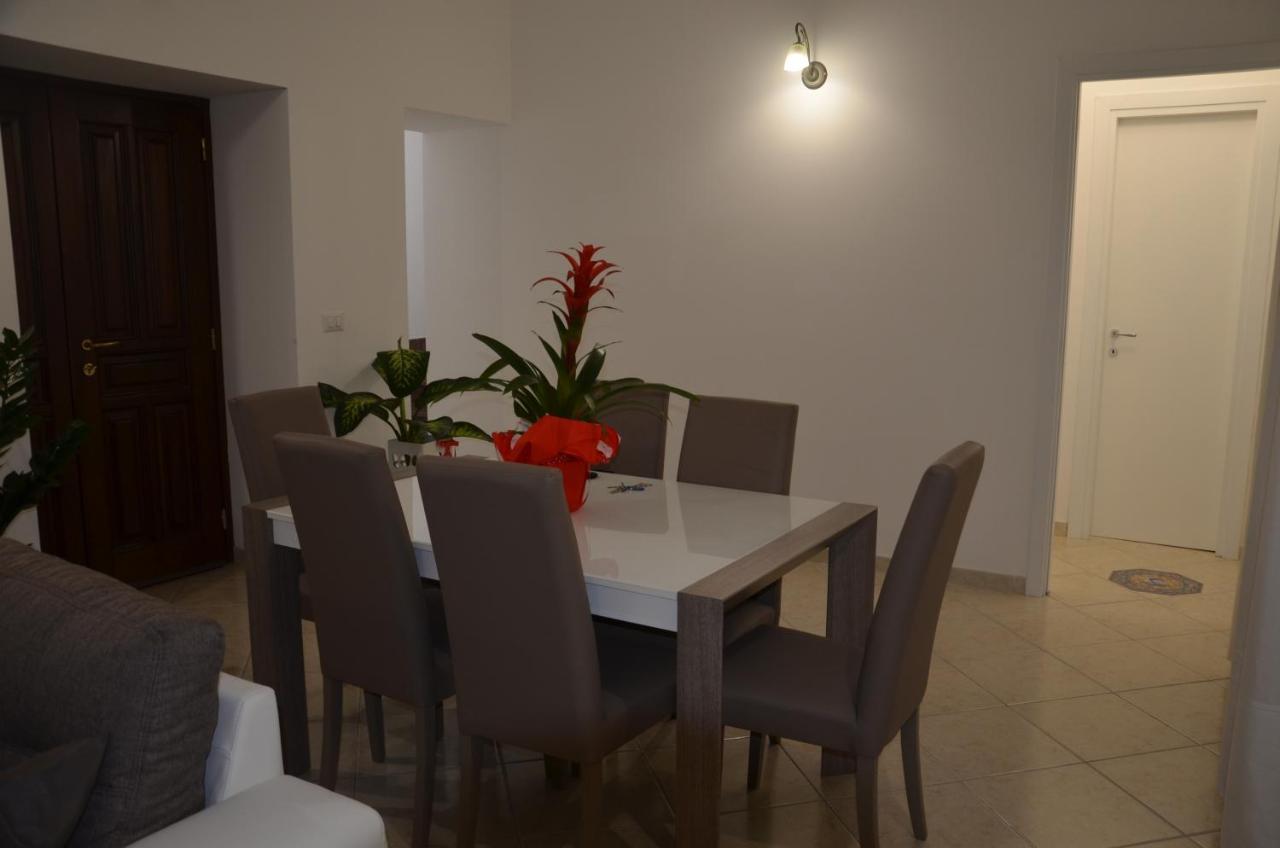 Morolo La Tana Delle Lepri Bed & Breakfast エクステリア 写真