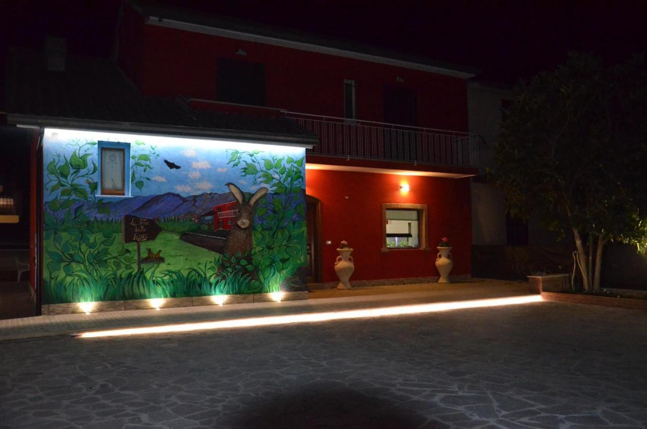 Morolo La Tana Delle Lepri Bed & Breakfast エクステリア 写真